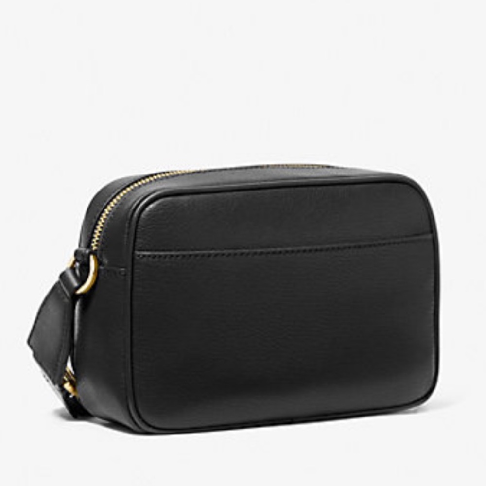 Michael Kors Jet Set Md Leather Crossbody Bag with Case Apple Airpods Pro®
Black - Picture 5 of 16